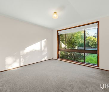 8 Rossell Place, Flynn ACT, Belconnen - Photo 2