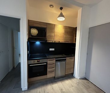 Location Appartement 3 pièces 47m² WASQUEHAL 59290 - Photo 6