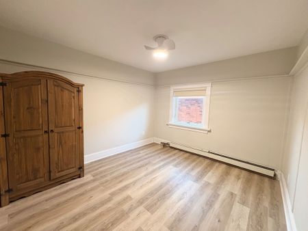 For Lease - 137 Rosehill Boulevard, Oshawa, Ontario - Photo 4