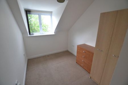 2 bedroom apartment to rent - Photo 3