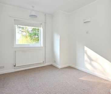 3 bedroom bungalow to rent - Photo 3