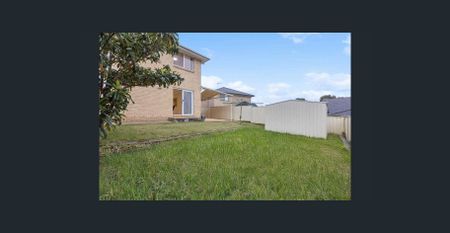 Where Comfort Meets Convenience – Your Ideal Family Home Awaits - Photo 4