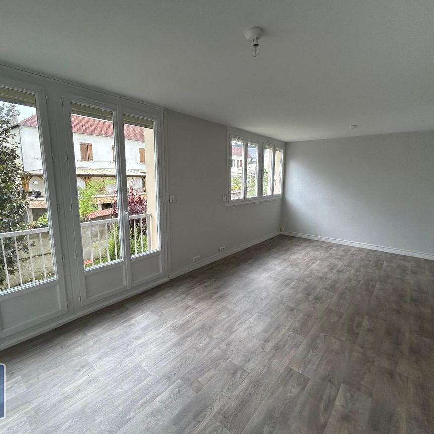 Location Appartement 5 pièces 82m² BEAUVAIS 60000 - Photo 1