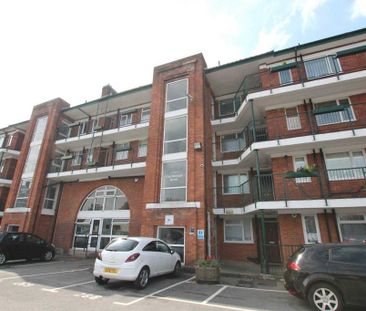 3 bedroom apartment to rent - Photo 1