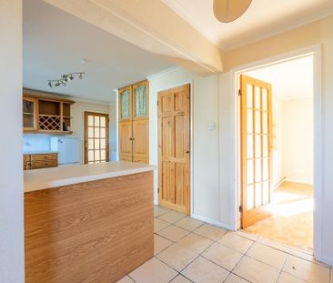 3 bedroom bungalow to rent - Photo 6