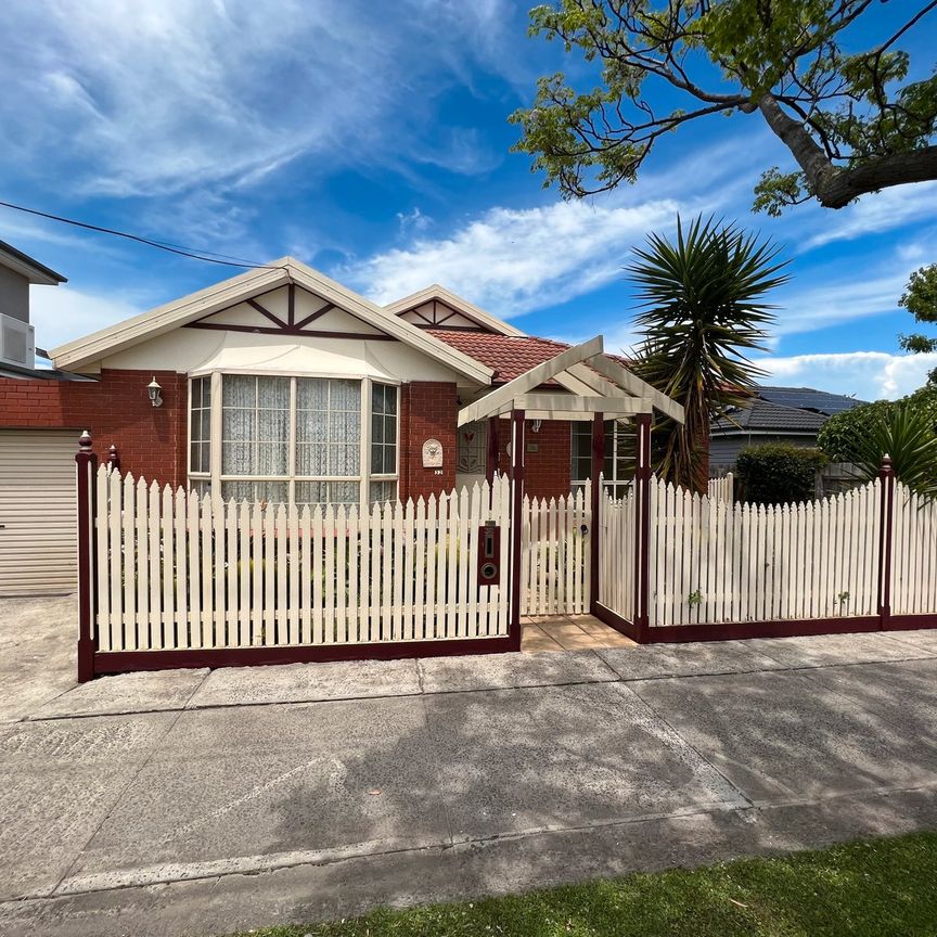 Spacious 2BR Home In The Heart Of Clayton - Photo 1