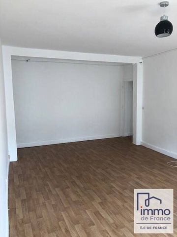 Location appartement studio 1 pièce 40 m² à Versailles (78000) Notre Dame 3 - Photo 4