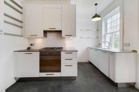 3 bedroom flat to rent - Photo 3