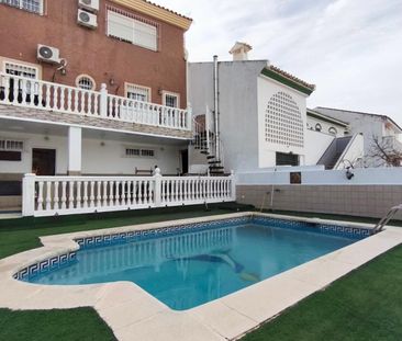 Chalet en alquiler en Malaga - Photo 1