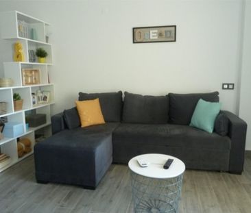 Piso de alquiler en Calle Hermanos Álvarez Quintero, 1, La Cala del... - Photo 1