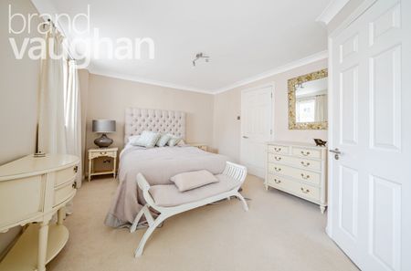 3 bedroom apartment to rent - Photo 5