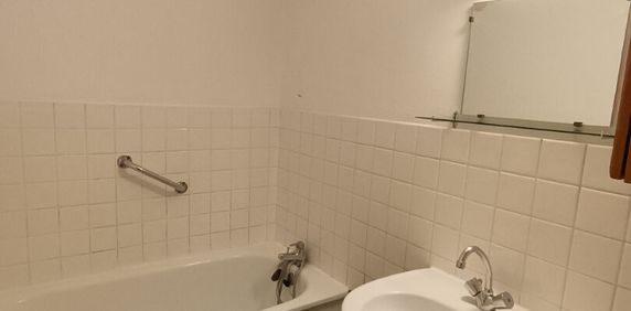 Location Appartement 2 pièces 39m² - Photo 2