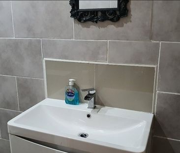 Room in a Shared Flat, Frederick Street, EH2 - Photo 6