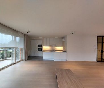 Ruim en uniek appartement te huur in het rustige hart van Zulte - Photo 3