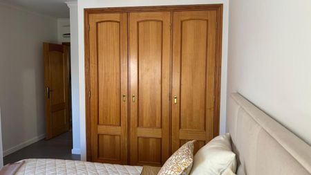 3 Bedroom Apartment with parking, Bairro do Rosário, Cascais - Photo 2