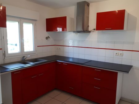 Location Maison 3 pièces 67m² ROQUES 31120 - Photo 5