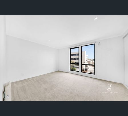 27 Crefden Street, Maidstone, Vic 3012 - Photo 1