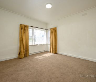 587 Pascoe Vale Road, Oak Park - Photo 1