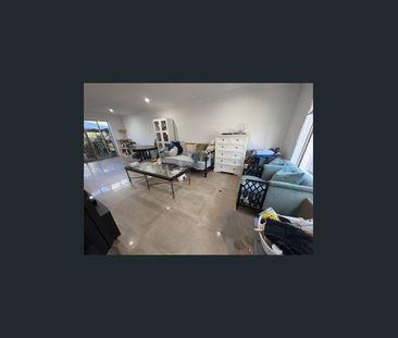 Modern Three-Bedroom Townhouse - Photo 1