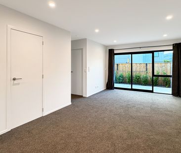 Wallaceville Living - Photo 1