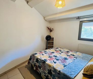 Location Appartement 3 pièces 53m² VENELLES 13770 - Photo 4