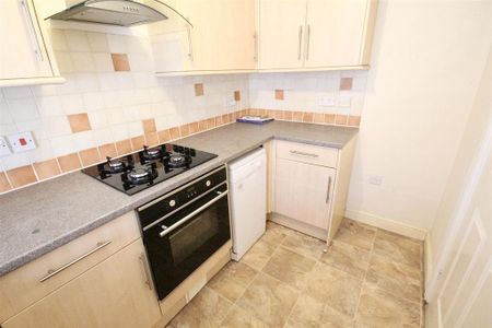 2 bedroom terraced house to rent - Photo 3