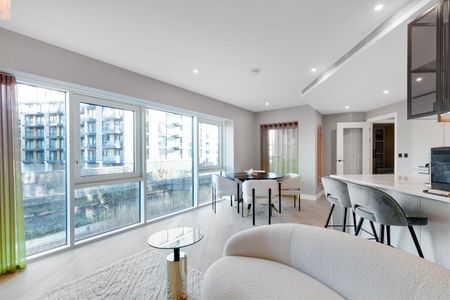 Westwood Building, Chelsea Creek, Fulham, SW6 - Photo 2