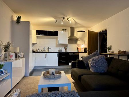 1 bedroom flat to rent - Photo 2