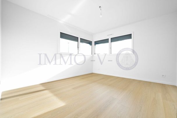 NEUVE DE STANDING AVEC JARDIN ET VUE SUR LA NATURE - Foto 1