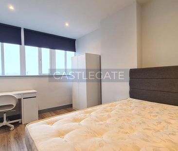 3 bedroom flat share to rent - Photo 6