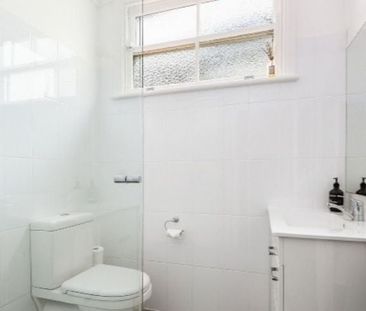 Lovely Character home in prime Eastern Suburbs location - close to ... - Photo 1
