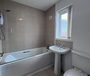 Brodsworth Way, Rossington, DN11 - Photo 6