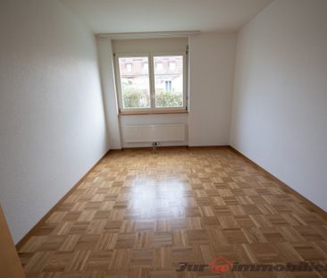 Appartement de 4 pièces au rez-de-chaussée avec balcon - Photo 4