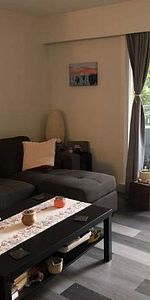 Kitsilano, Bright, Large 1 Bed, 2nd Flr, Oct 1st - Photo 3