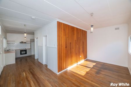 Home For Rent - Photo 3
