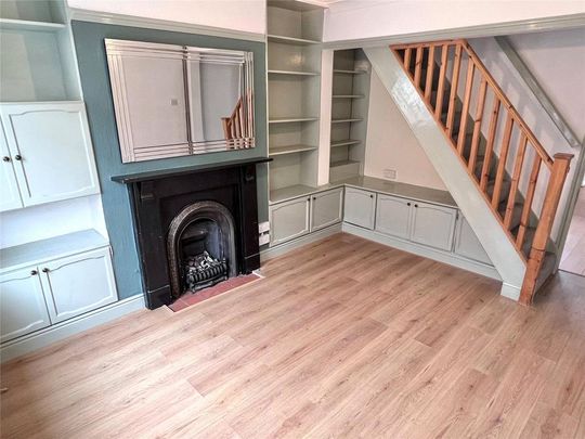 2 bedroom terraced house to rent - Photo 1