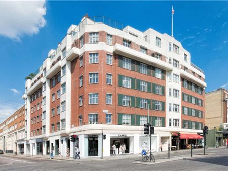 *Maximum occupancy of two sharers* Recently refurbished three bedroom flat in a portered building located at Brompton Cross in the heart of South Kensington. - Photo 2