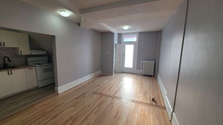 For Lease - 175 Dalhousie Street Unit# A, Lower Town - Sandy Hill, Ontario - Photo 2