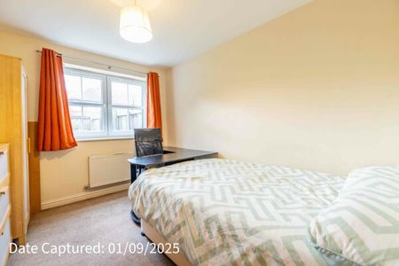 5, Hornby Court - Photo 2