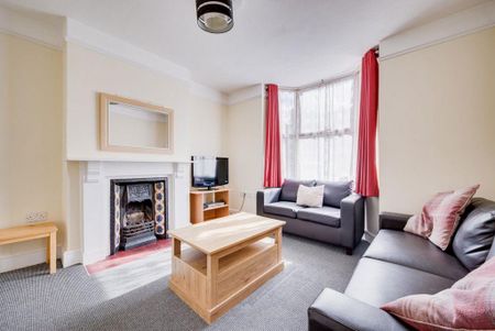 5 bedroom house to rent - Photo 3