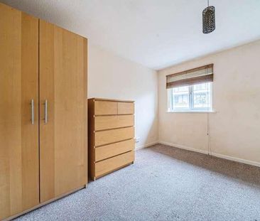 Waverley Court, Woking, GU22 - Photo 3