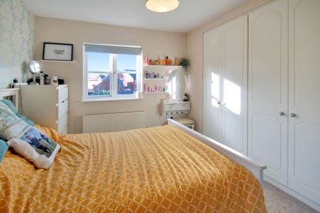 Ullswater Close, Higham Ferrers - Photo 5