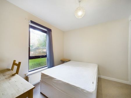3 Bed Flat, Sienna Gardens, EH9 - Photo 5
