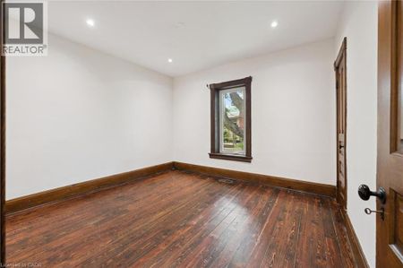 245 LOWTHER Street S, Cambridge, Ontario, N3H1Y6 - Photo 2