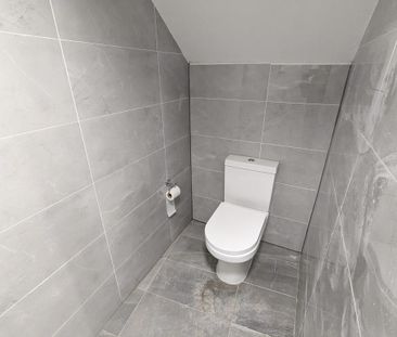 2 bedroom maisonette to rent - Photo 3