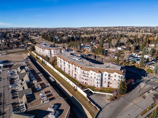 203-5201 Dalhousie Dr Nw - Photo 1