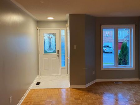 For Lease - 80 Redfinch Way Unit# Main Unit, Brampton, Ontario - Photo 4