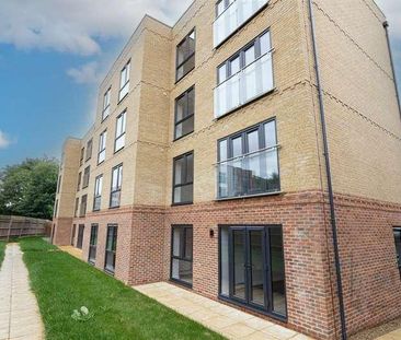 Ground Floor Flat, St Marys Road, Greenhithe, Kent, DA9 - Photo 4