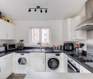 1 bed ground floor flat to rent in Ambassador Avenue, Birmingham, B31 - Photo 5