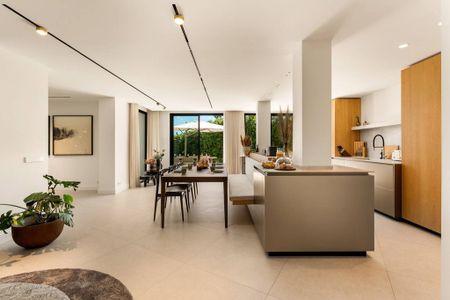 Luxury Villa for rent in Los Monteros, Marbella, Andalusia - Photo 2